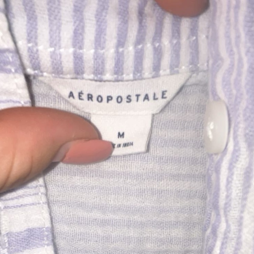 Cropped button up - Picture 3 of 3